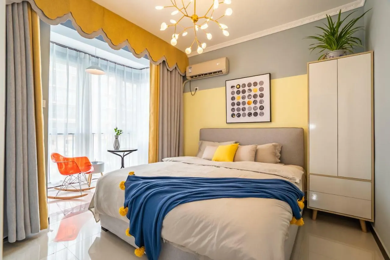 Zhengzhou Huiji-Province Sport Centre- Locals Apartment 00161400 0*,  Čína